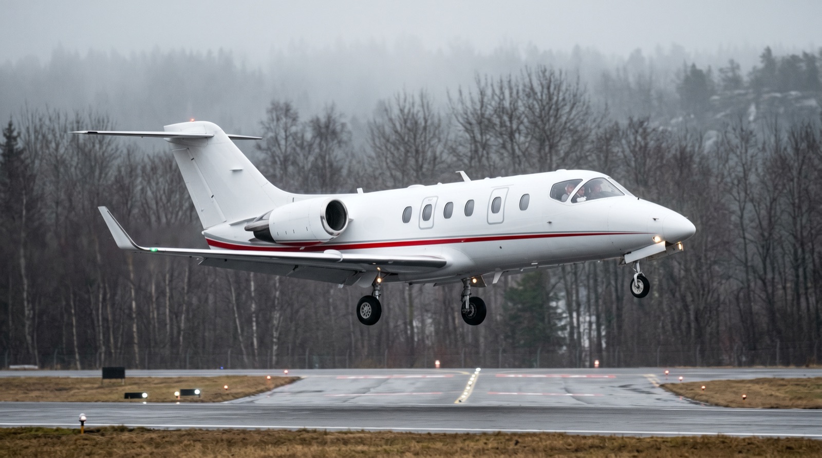 Embraer Phenom 100EX